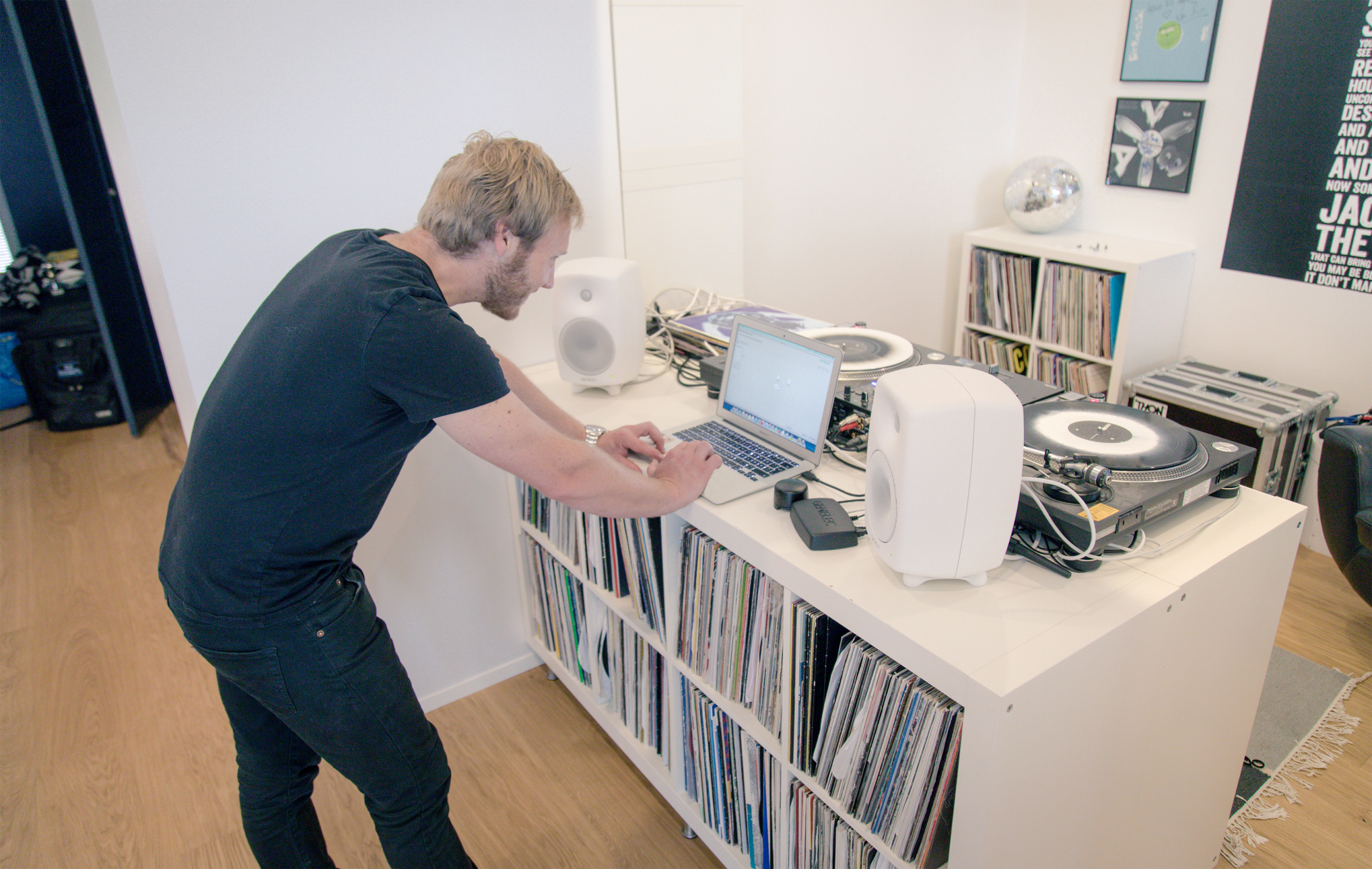 Genelec aktiivikaiuttimet kotitestissä